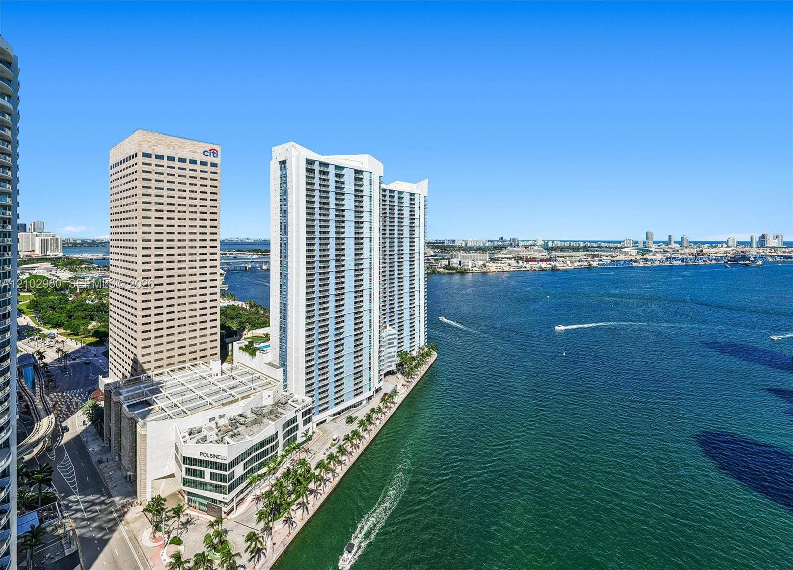 325 S Biscayne Boulevard, #3921, Miami, FL 33131 Photo 36