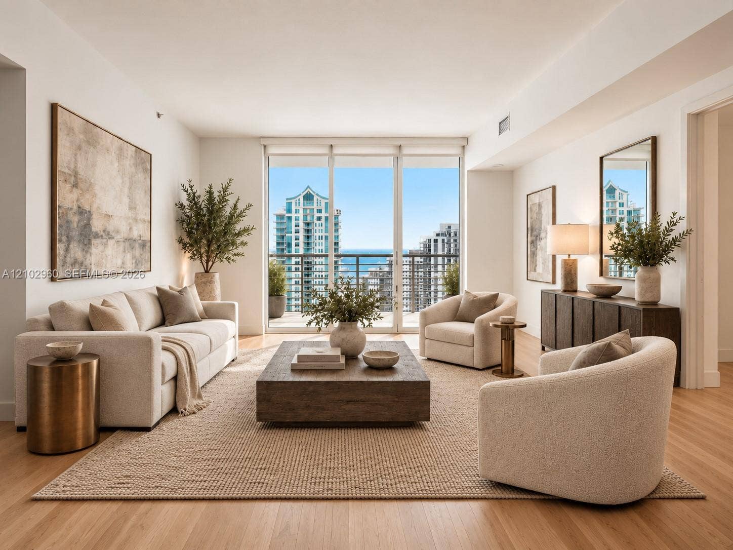 325 S Biscayne Boulevard, #3921, Miami, FL 33131 Virtually Staged