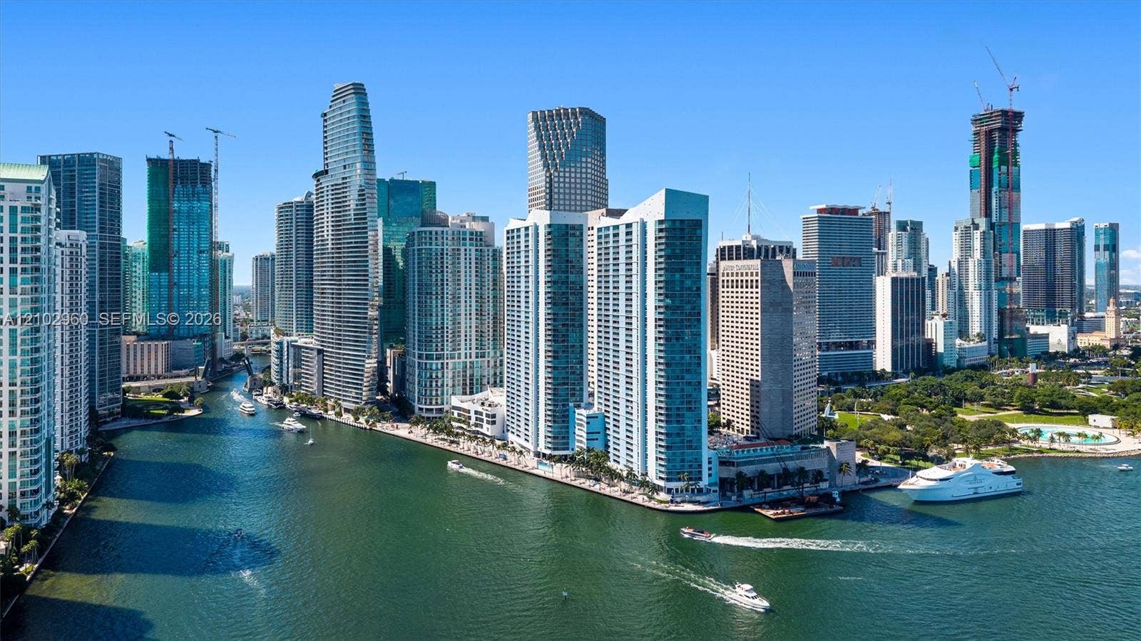 325 S Biscayne Boulevard, #3921, Miami, FL 33131 Photo 40