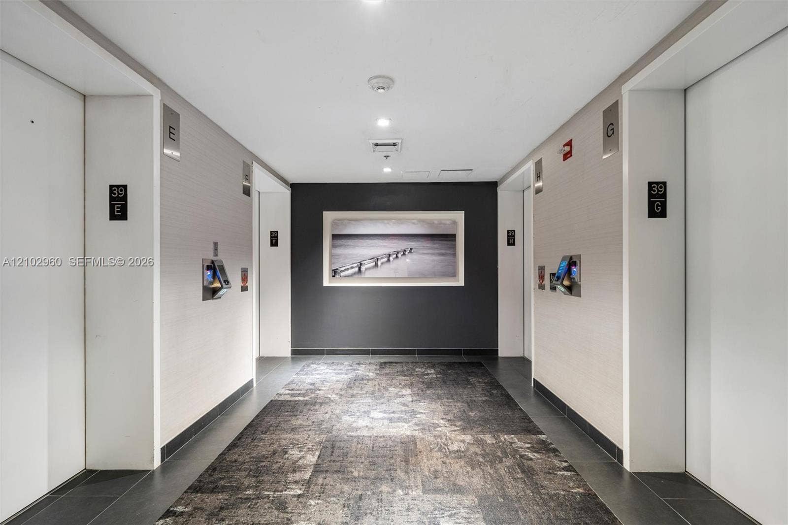 325 S Biscayne Boulevard, #3921, Miami, FL 33131 Photo 30