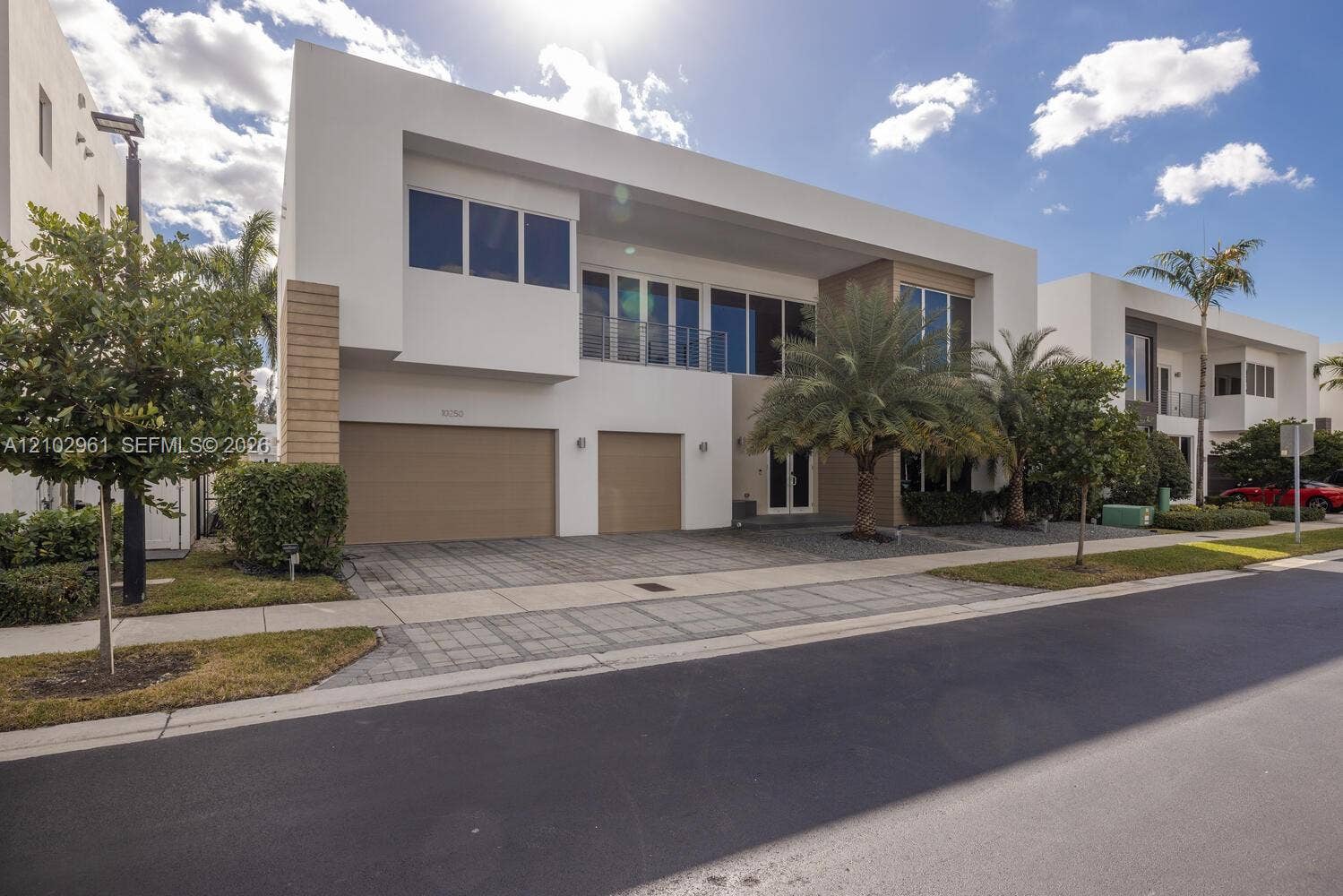 10250 NW 75th Terrace, Doral, FL 33178 Photo 2