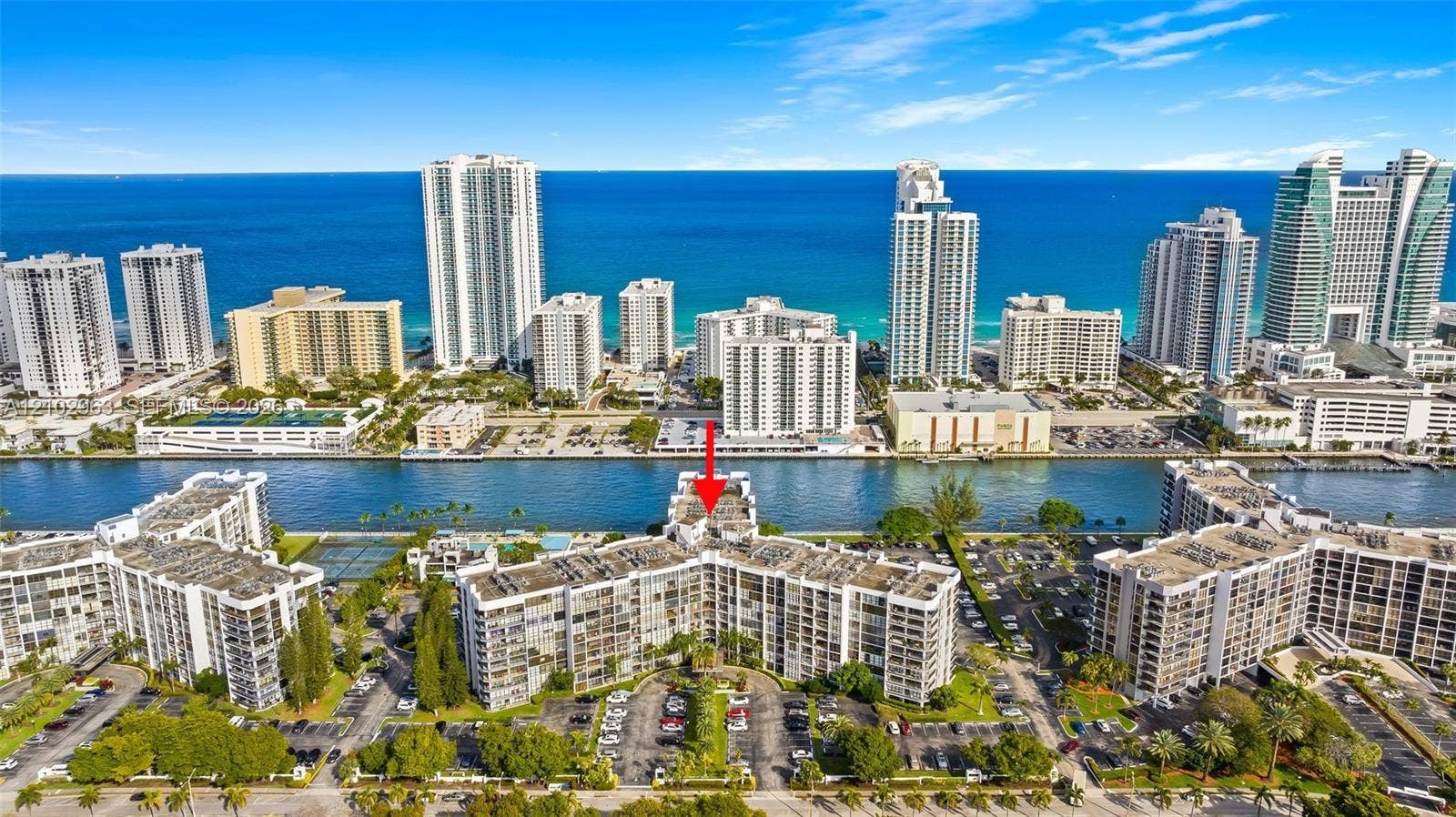 800 Parkview Drive, #221, Hallandale Beach, FL 33009 Prime waterfront location