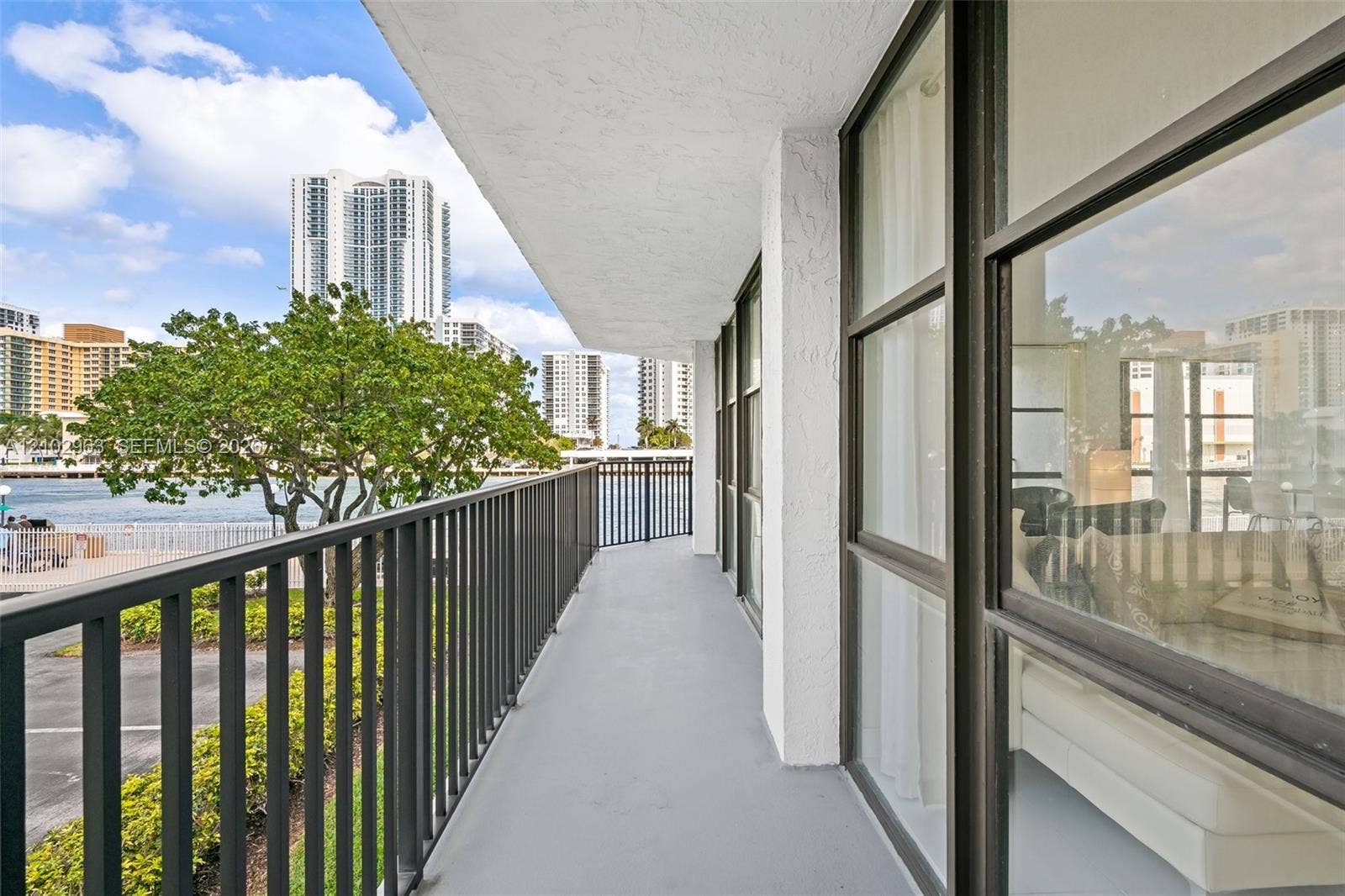 800 Parkview Drive, #221, Hallandale Beach, FL 33009 Photo 18