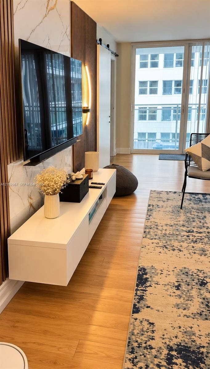 2030 S Ocean Drive, #618, Hallandale Beach, Hallandale Beach, FL 33009 Photo 2