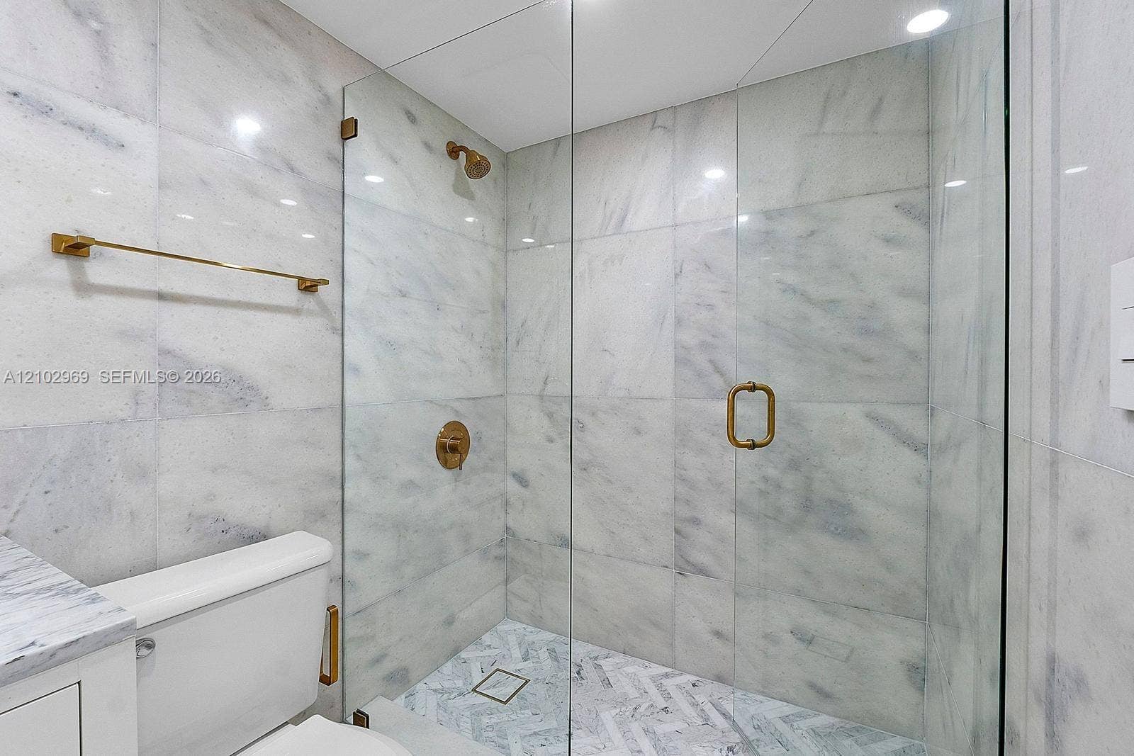 540 Brickell Key Drive, #928, Miami, FL 33131 Photo 12