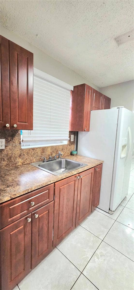 208 NW 56th Avenue, #Back, Miami, Miami, FL 33126 Photo 9