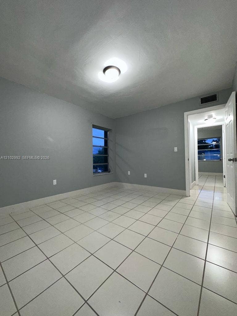 145 SW 30th Court, #207B, Miami, Miami, FL 33135 Photo 7