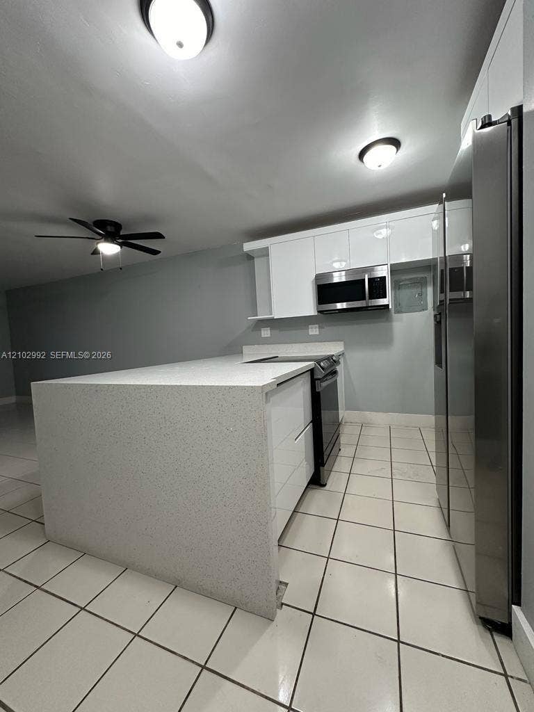 145 SW 30th Court, #207B, Miami, Miami, FL 33135 Photo 3
