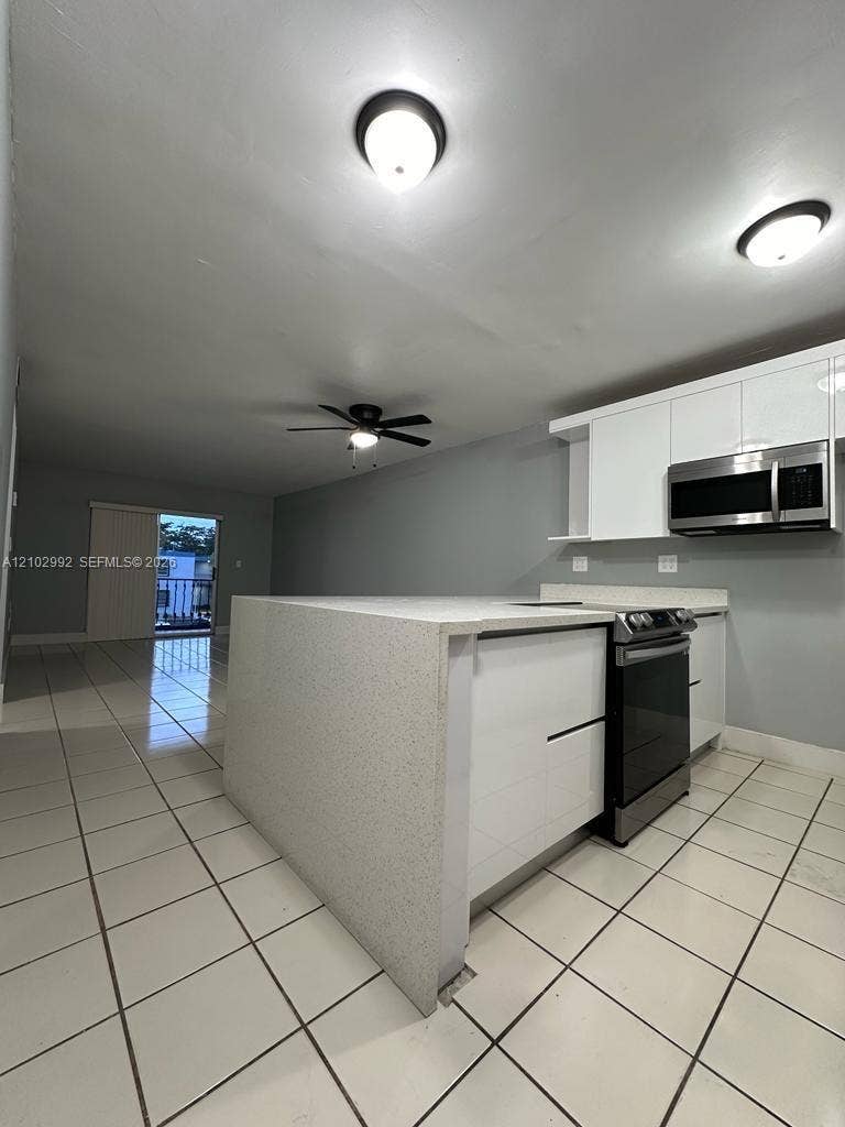 145 SW 30th Court, #207B, Miami, Miami, FL 33135 Photo 5