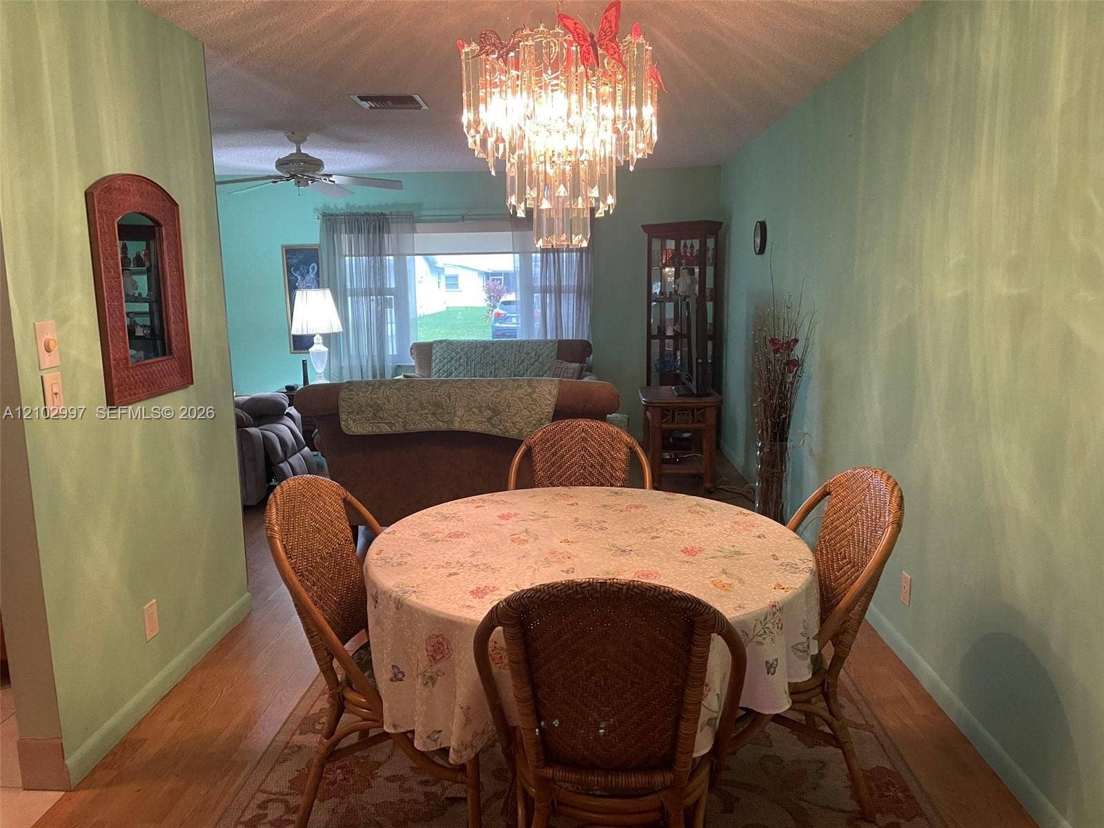 DINING AREA OFF LIVING ROOM
