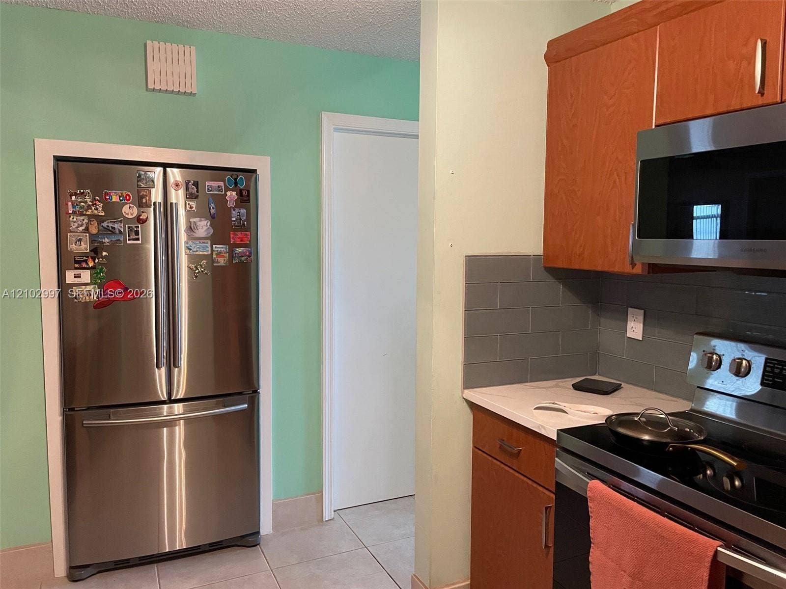 STAINLESS STEEL REFRIGERATOR