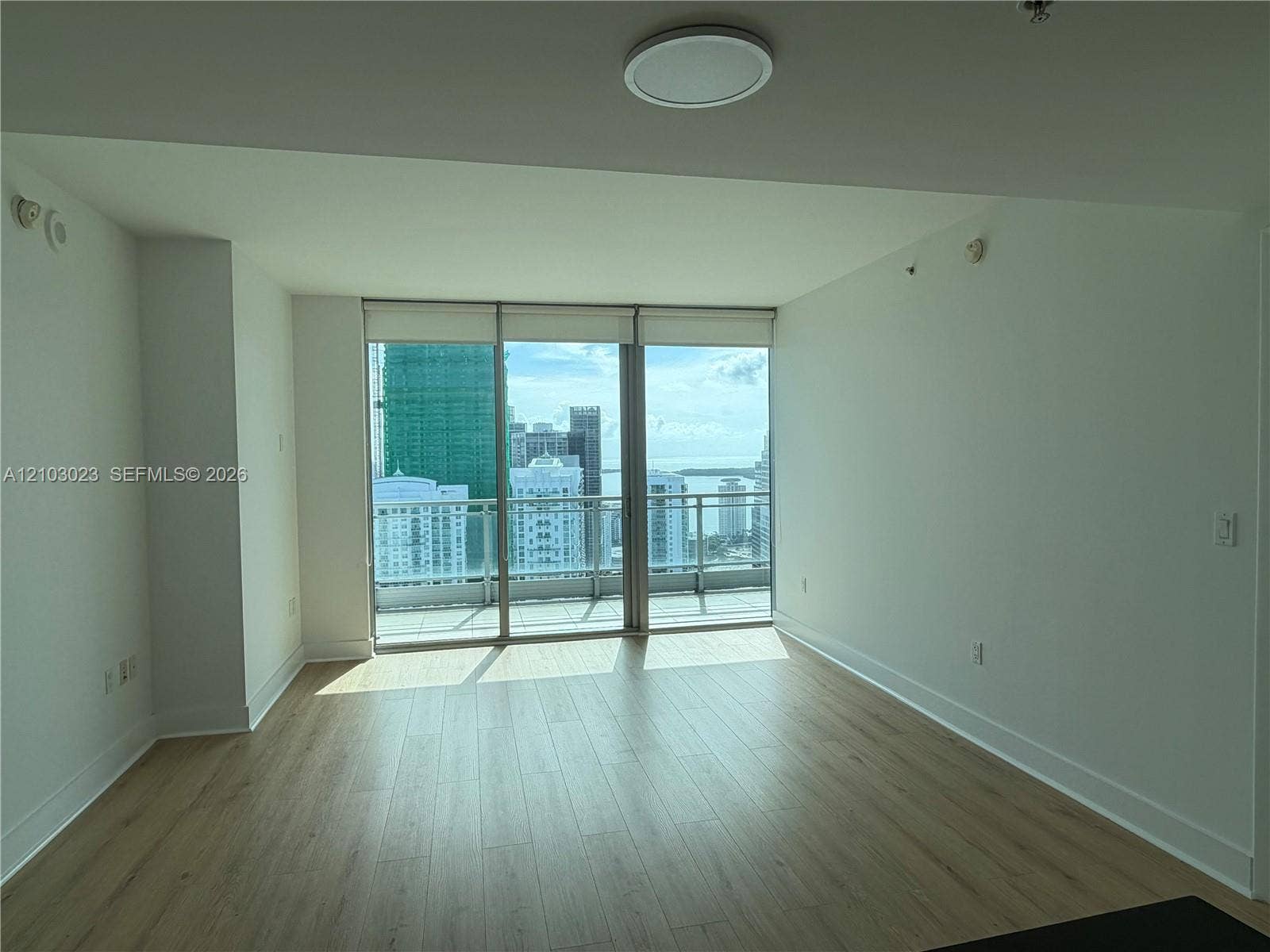 92 SW 3rd Street, #5012, Miami, Miami, FL 33130 Photo 2