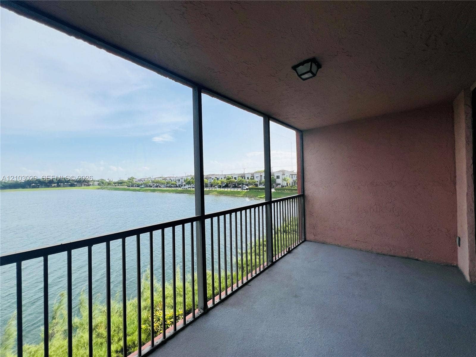 20860 San Simeon Way, #205-6, Miami, FL 33179 Photo 2