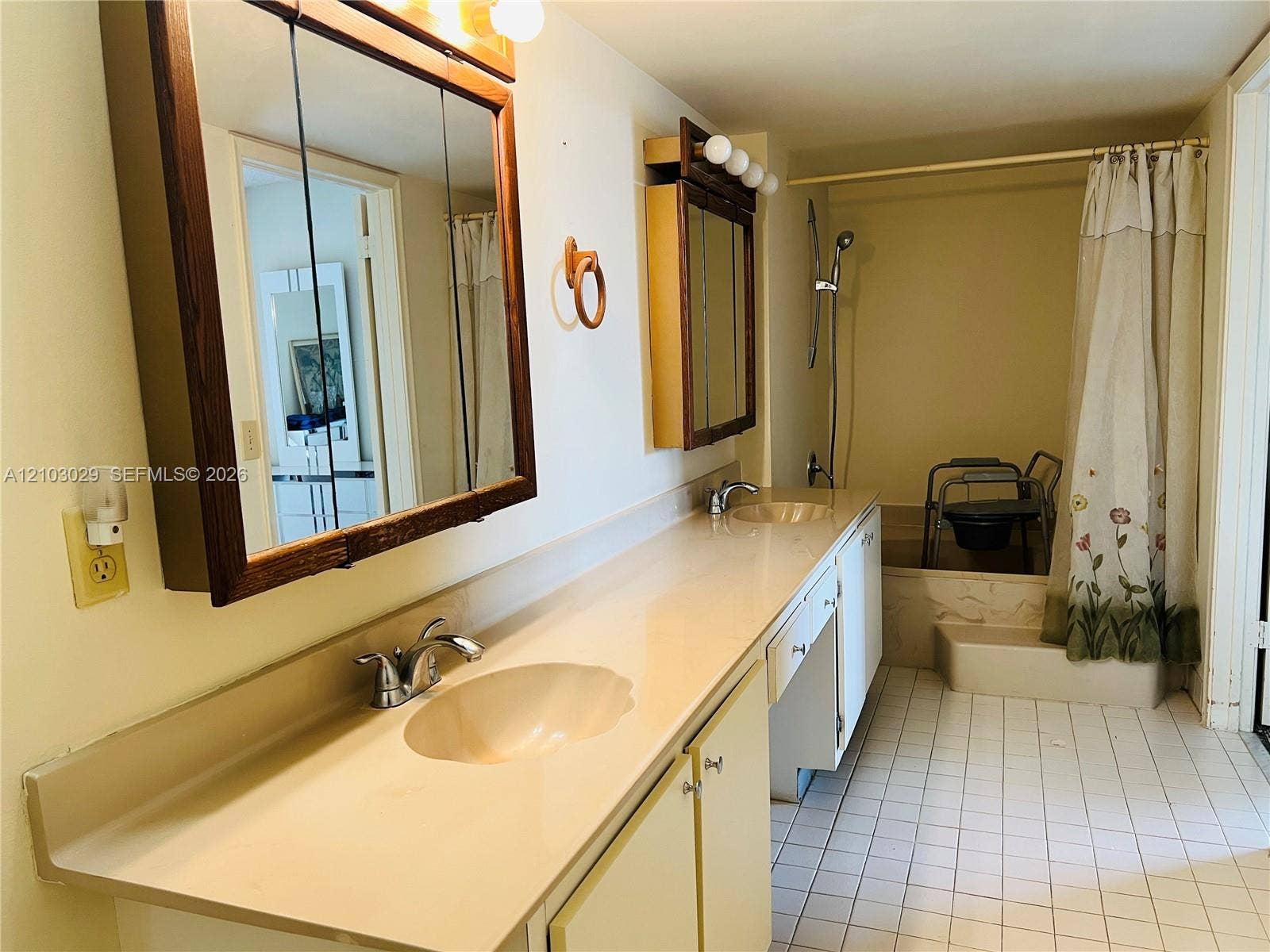 20860 San Simeon Way, #205-6, Miami, FL 33179 Photo 12