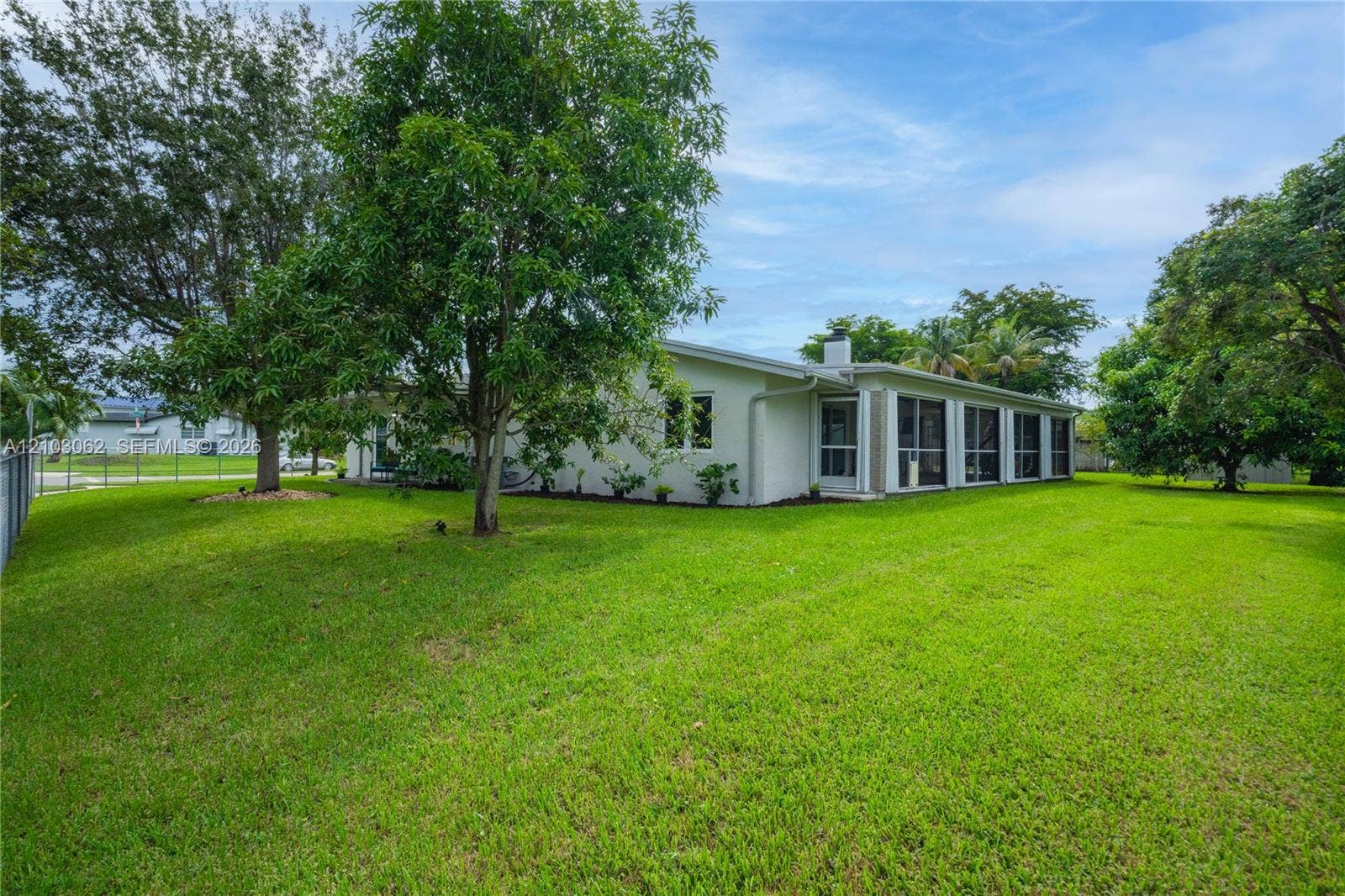 10198 SW 203rd Terrace, Cutler Bay, FL 33189 Yard