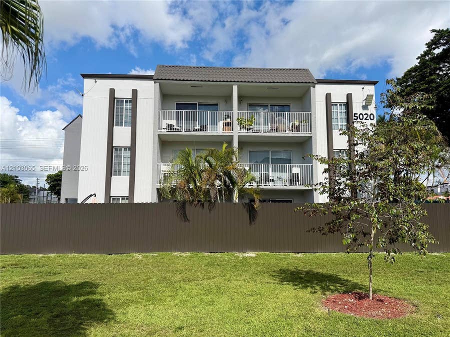 Property photo for 4800 NW 79th Avenue, #106, Doral, FL