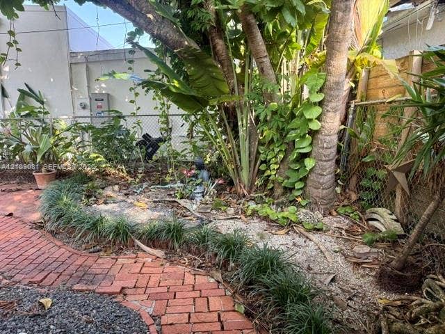 Photo 32
