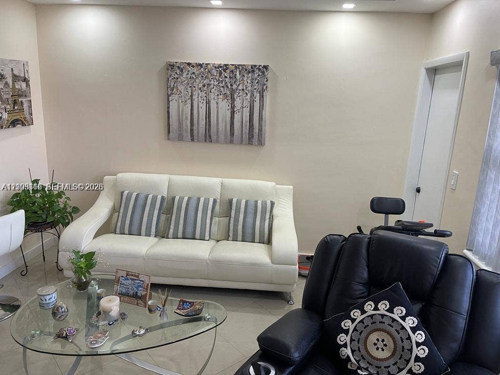 3200 NE 7th Court, #306C, Pompano Beach, FL 33062 Photo 8