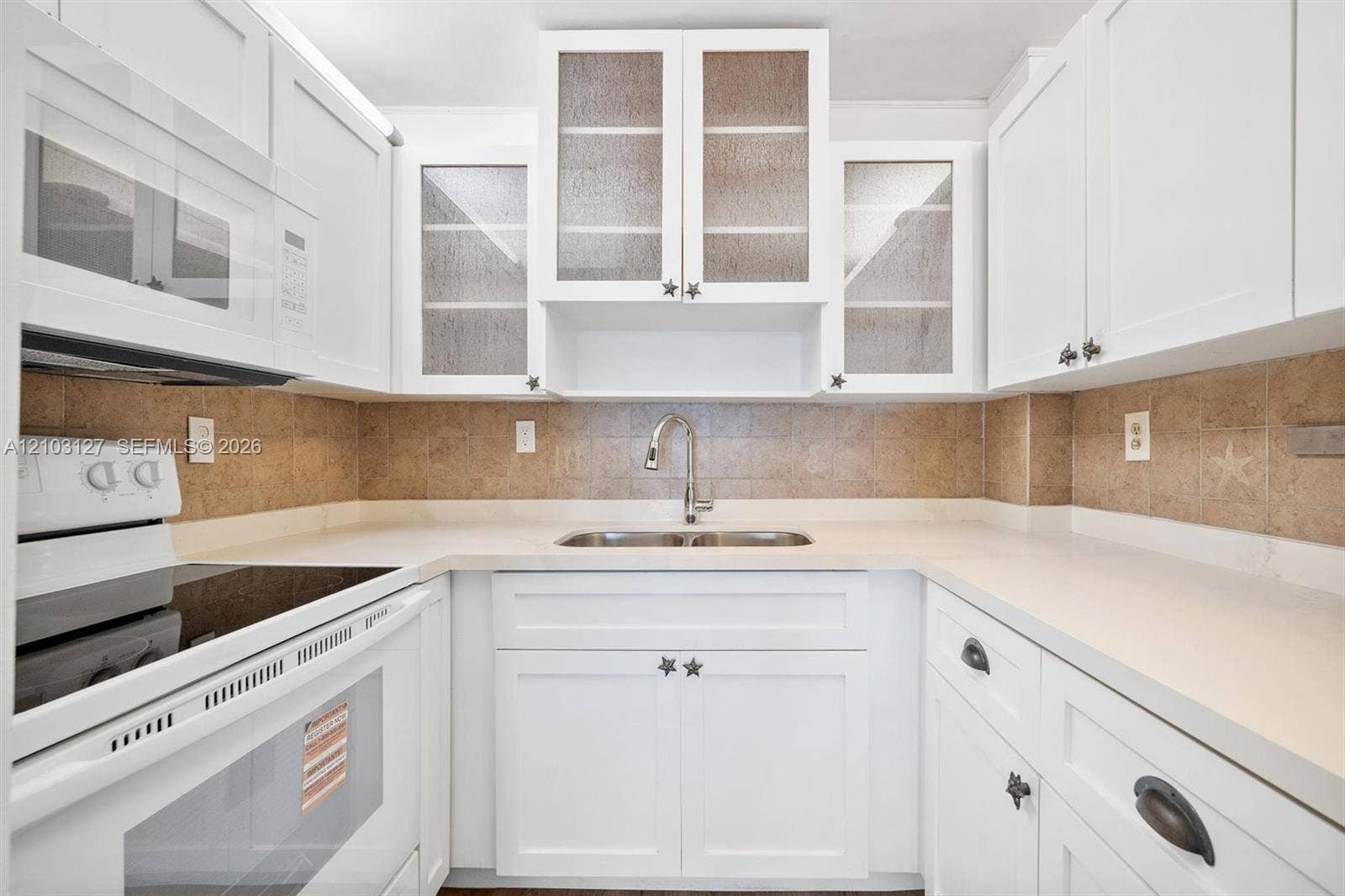 17878 N Bay Road, #405, Sunny Isles Beach, Sunny Isles Beach, FL 33160 Photo 4