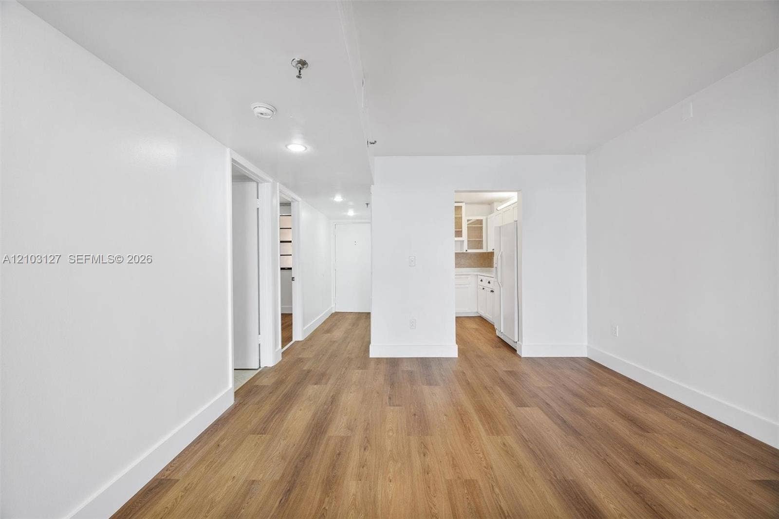17878 N Bay Road, #405, Sunny Isles Beach, Sunny Isles Beach, FL 33160 Photo 6