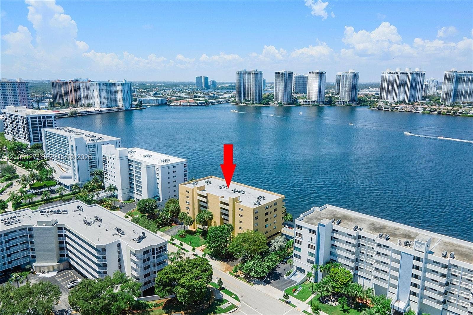 17878 N Bay Road, #405, Sunny Isles Beach, Sunny Isles Beach, FL 33160 Photo 24