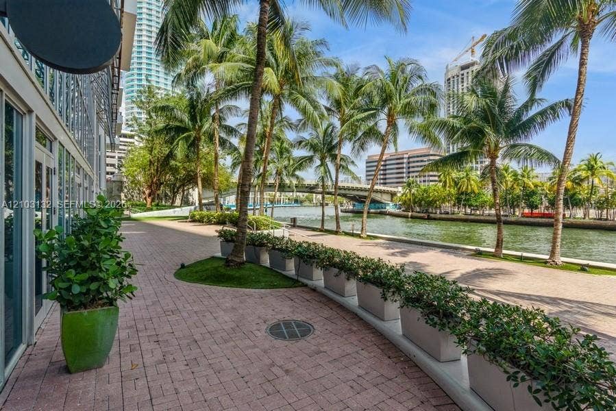 185 SW 7th Street, #703, Miami, FL 33130 Photo 15