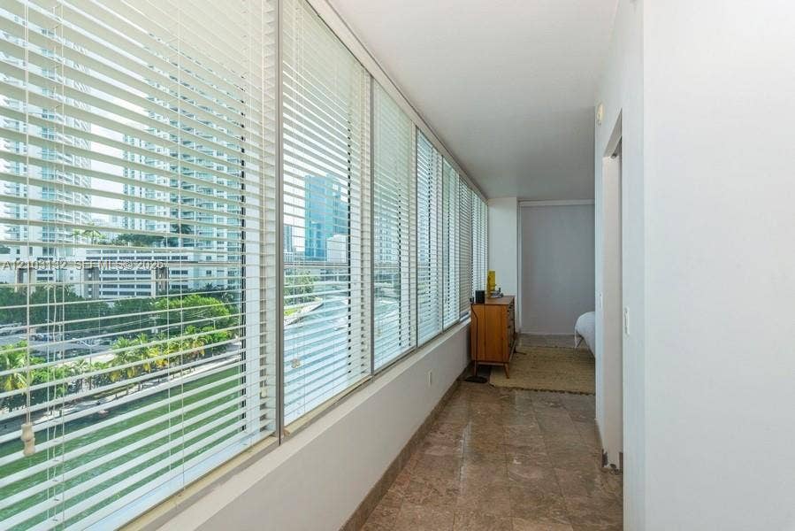 185 SW 7th Street, #703, Miami, FL 33130 Photo 8