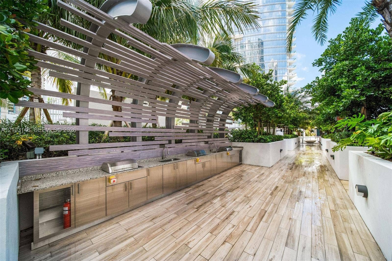 851 NE 1st Avenue, #3211, Miami, FL 33132 Photo 19