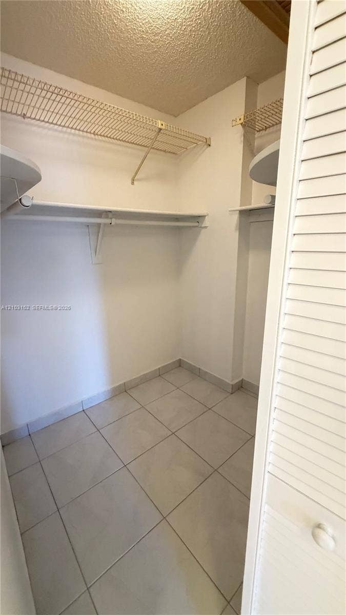 100 Bayview Drive, #217, Sunny Isles Beach, Sunny Isles Beach, FL 33160 Photo 13