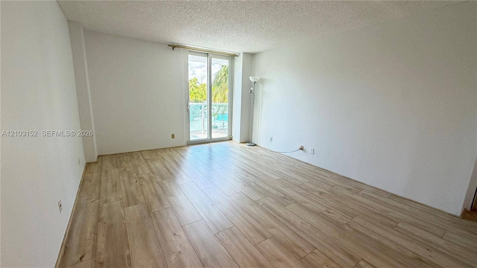 100 Bayview Drive, #217, Sunny Isles Beach, Sunny Isles Beach, FL 33160 Photo 14