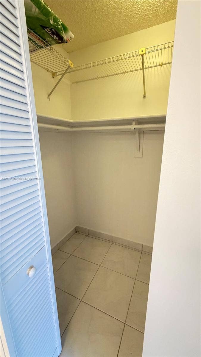 100 Bayview Drive, #217, Sunny Isles Beach, Sunny Isles Beach, FL 33160 Photo 16