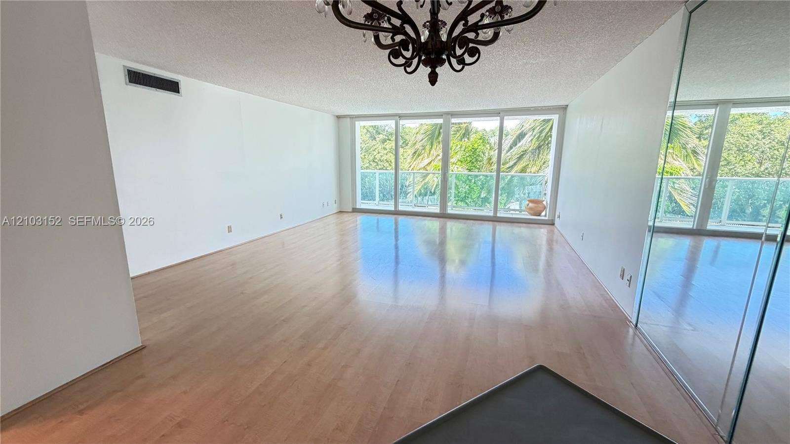 100 Bayview Drive, #217, Sunny Isles Beach, Sunny Isles Beach, FL 33160 Photo 21