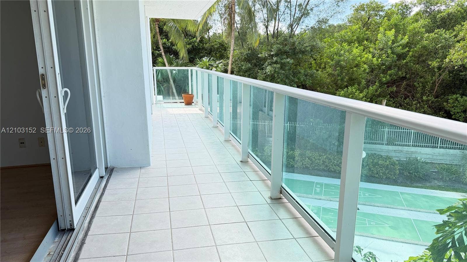 100 Bayview Drive, #217, Sunny Isles Beach, Sunny Isles Beach, FL 33160 Photo 7