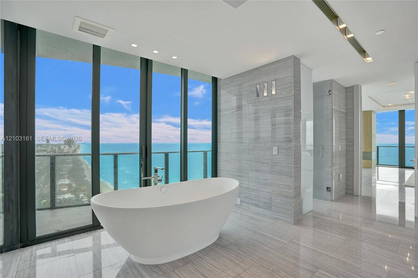 19575 Collins Avenue, #33, Sunny Isles Beach, FL 33160 Photo 17