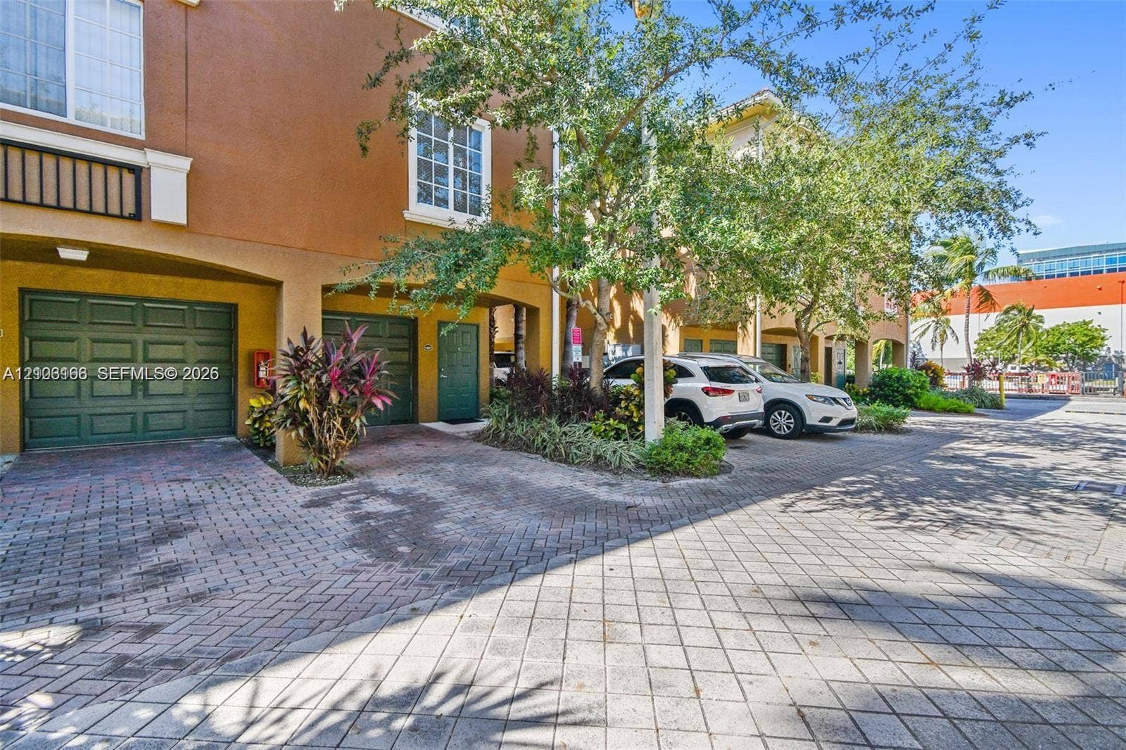 2945 NE 185th Street, #1407, Aventura, FL 33180 Photo 4
