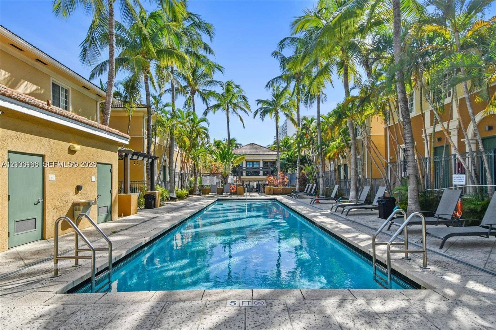 2945 NE 185th Street, #1407, Aventura, FL 33180 Photo 26