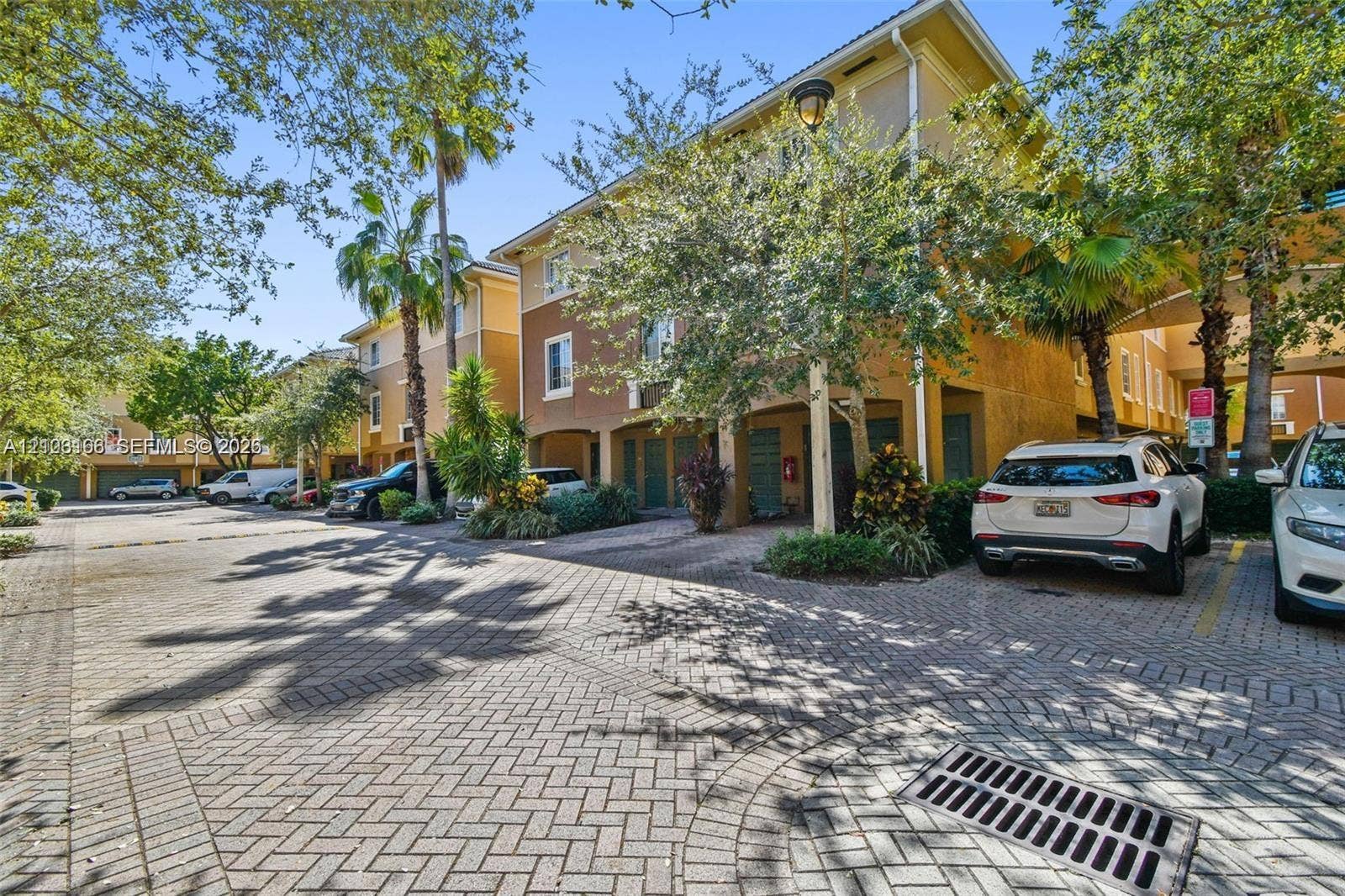 2945 NE 185th Street, #1407, Aventura, FL 33180 Photo 46