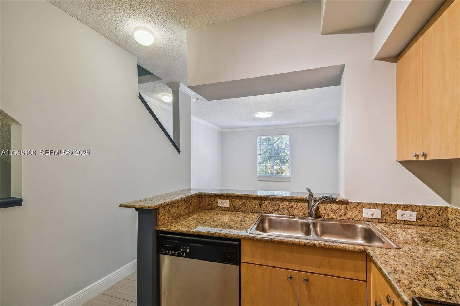 2945 NE 185th Street, #1407, Aventura, FL 33180 Photo 12