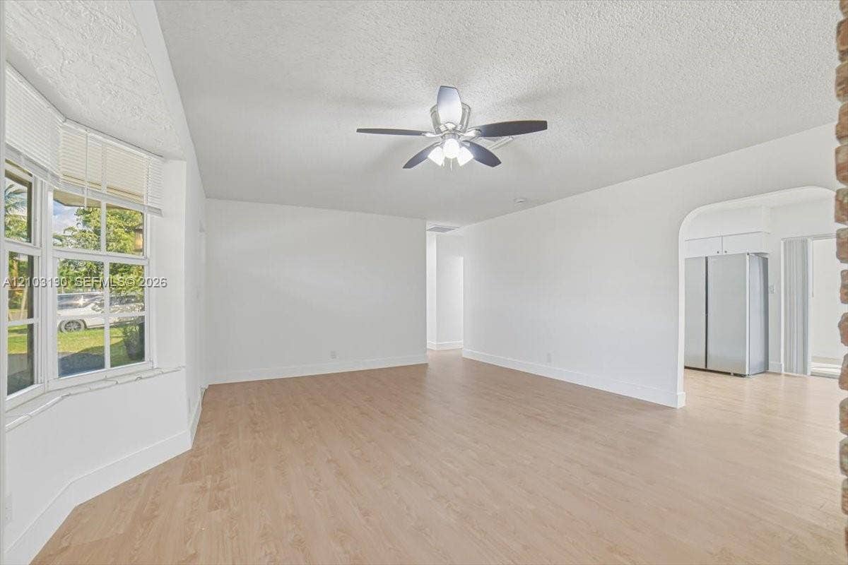 3932 NW 39th Avenue, Lauderdale Lakes, FL 33309 Photo 7