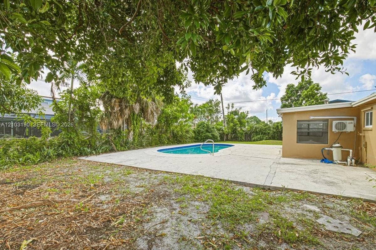 3932 NW 39th Avenue, Lauderdale Lakes, FL 33309 Photo 31