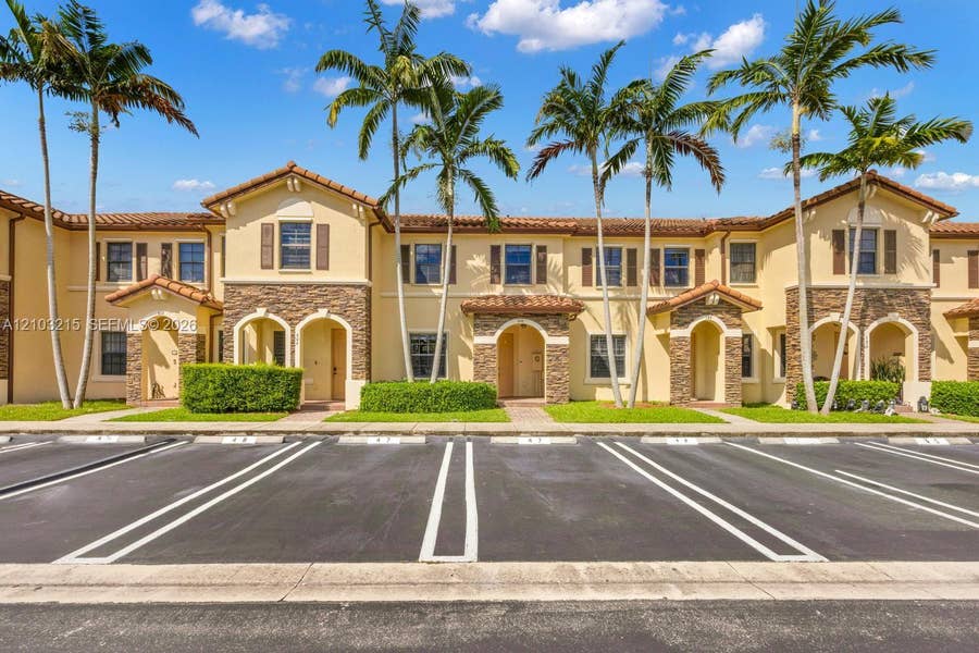 Property photo for 600 SE 32nd Avenue, Homestead, FL