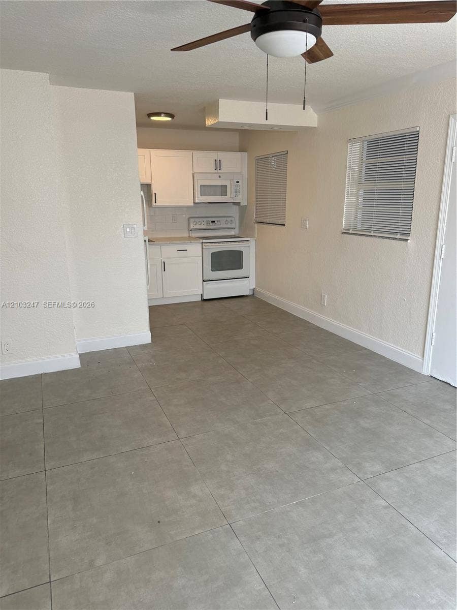 110 SE 2nd Street, #101, Hallandale Beach, Hallandale Beach, FL 33009 Photo 7
