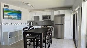 3215 N Ocean Drive, #302, Hollywood, FL 33019 Photo 2