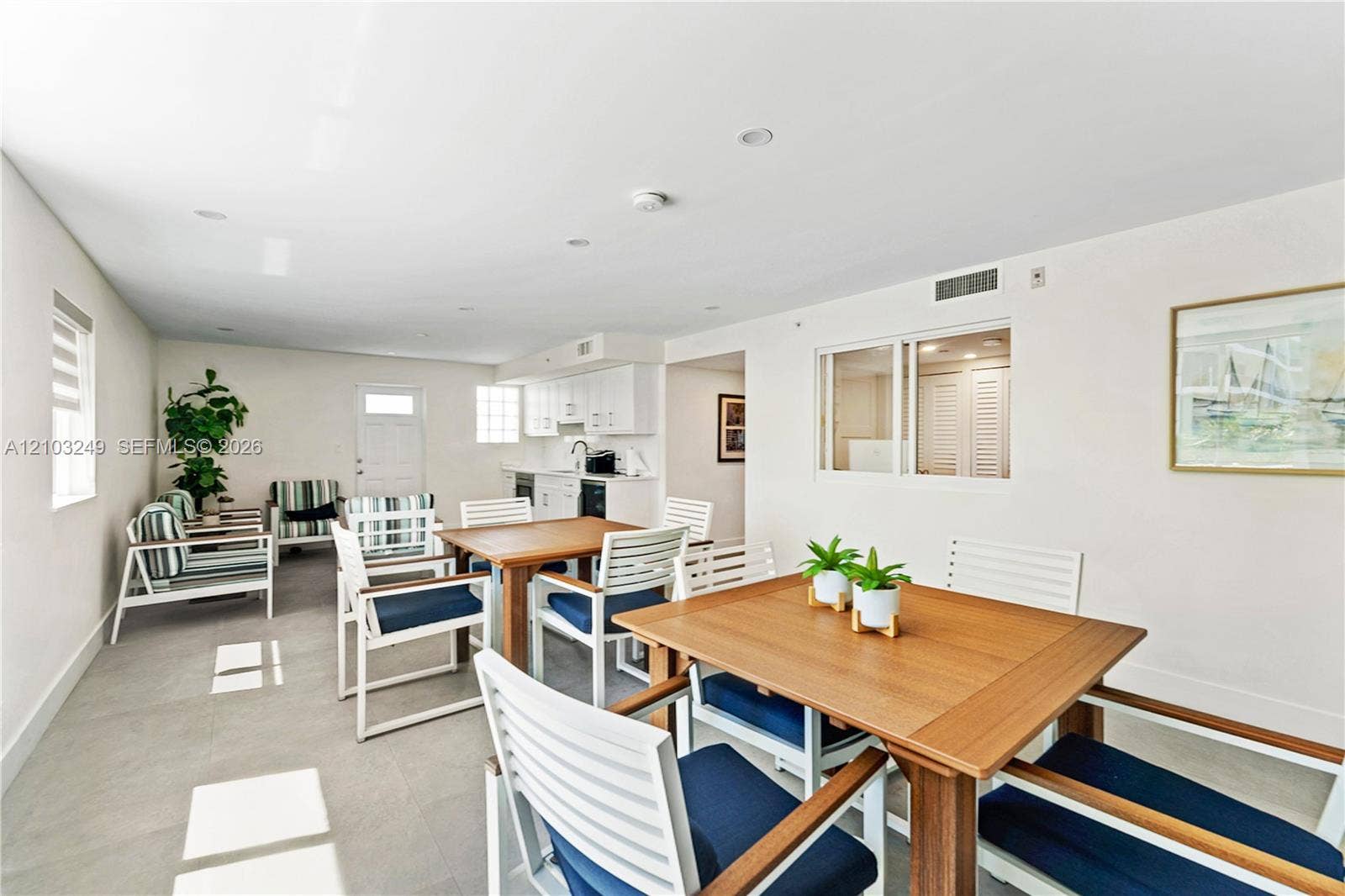 Community room with card/dining tables