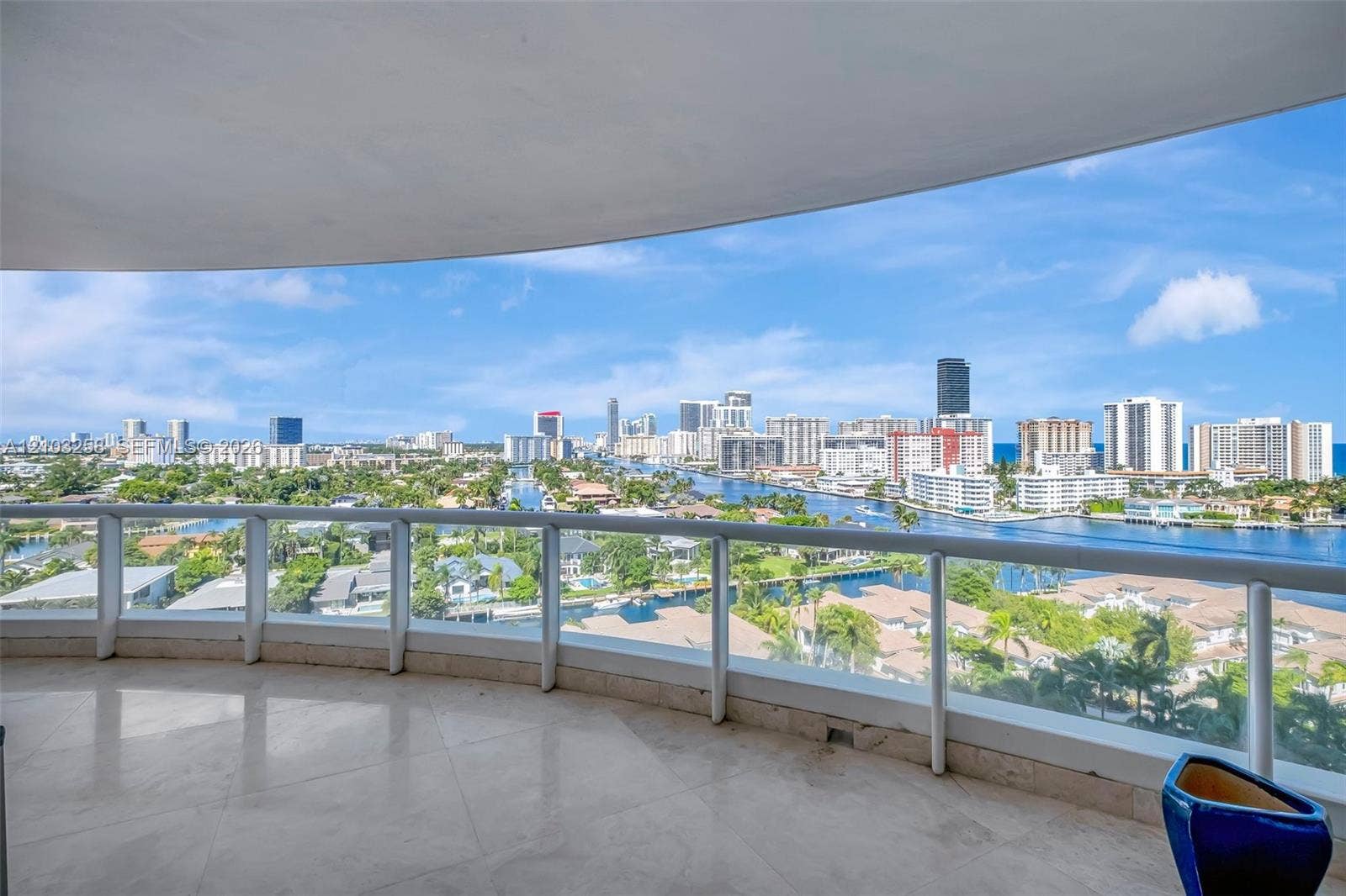 21200 Point Place, #1204, Aventura, FL 33180 Photo 3
