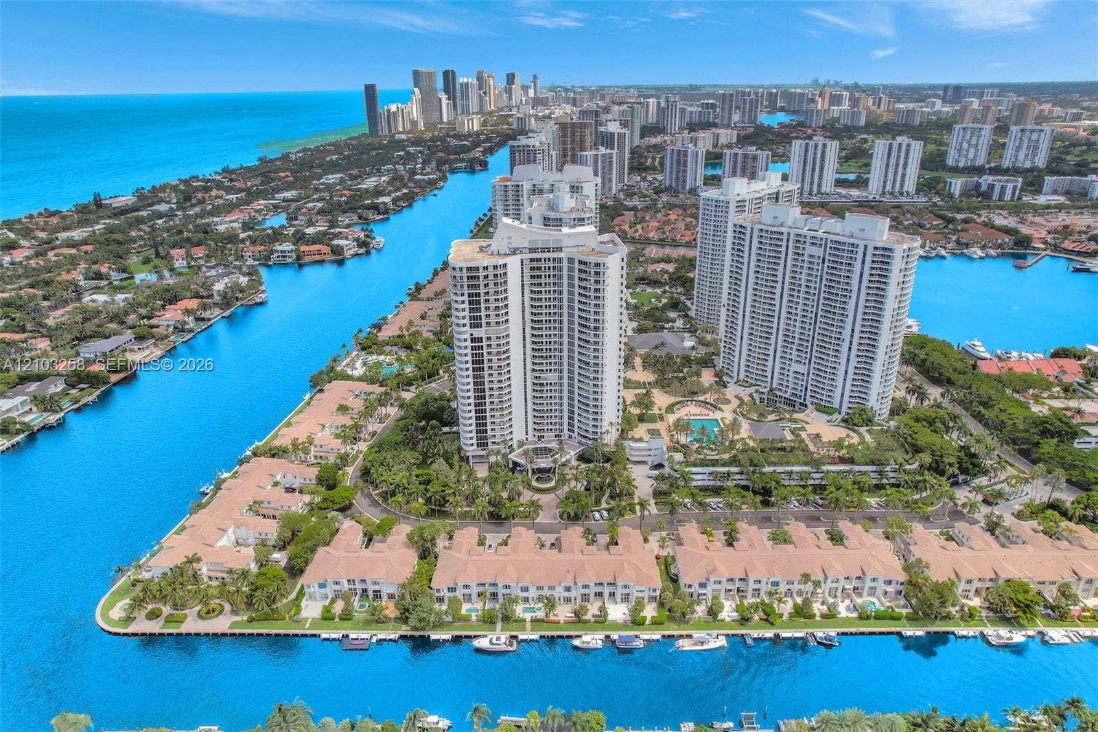 21200 Point Place, #1204, Aventura, FL 33180 Photo 9