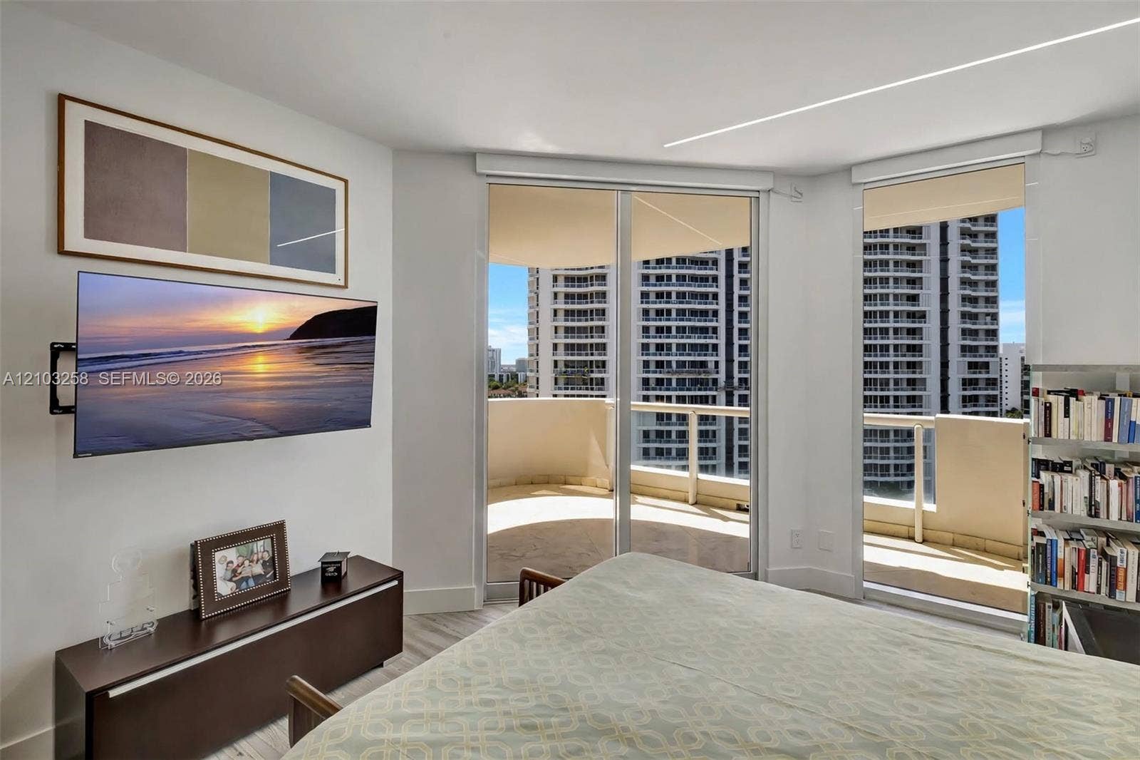 21200 Point Place, #1204, Aventura, FL 33180 Photo 47