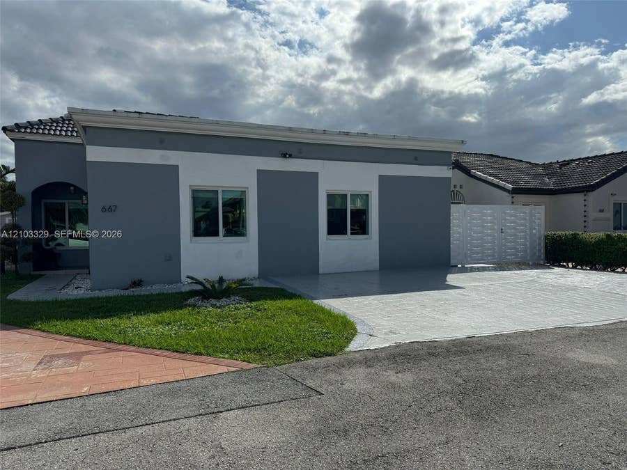 Property photo for 667 NW 124th Avenue, Miami, FL