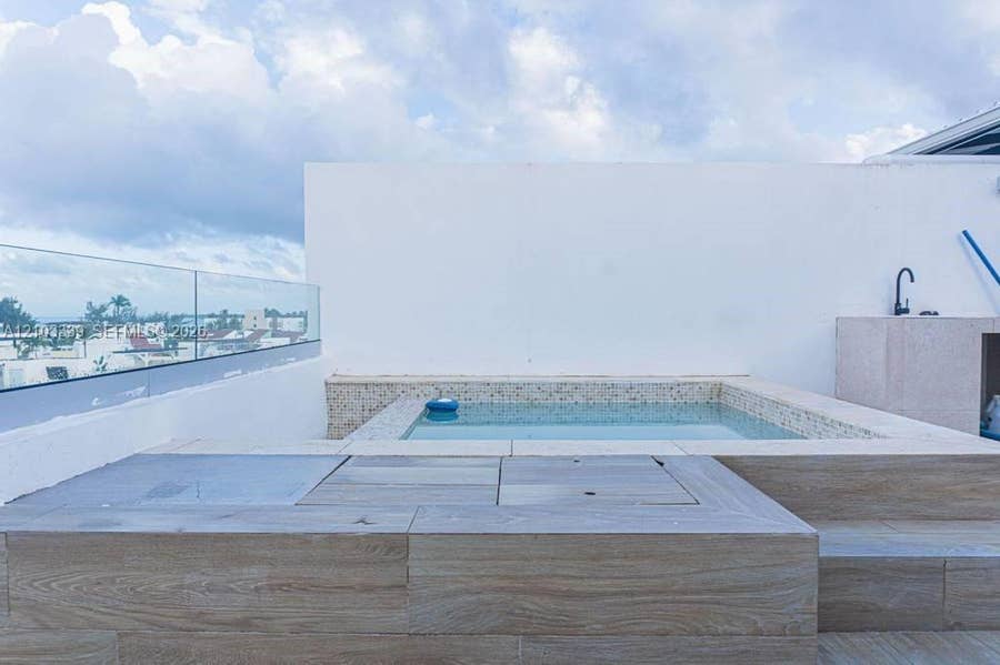 Property photo for 1 Beach Garden, 