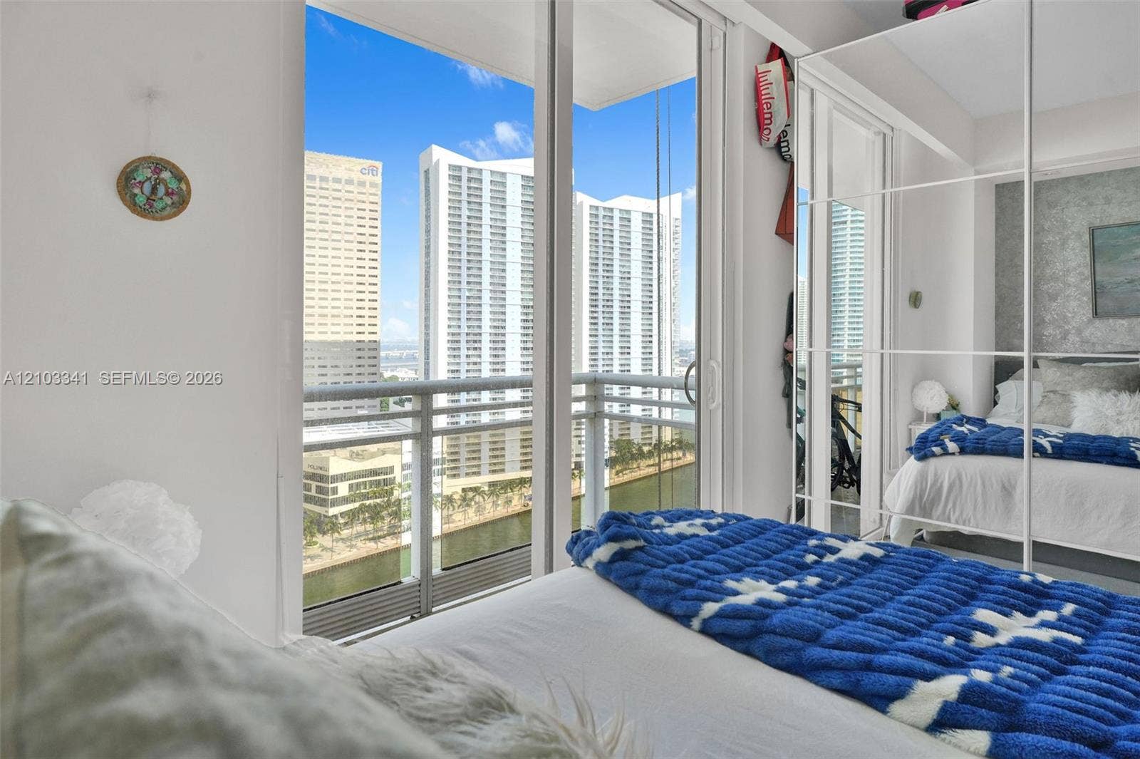 901 Brickell Key Boulevard, #2204, Miami, FL 33131 Photo 33